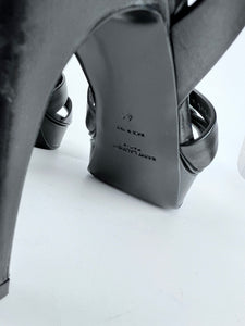 Yves Saint Laurent Sandali Tribute in pelle nera - N. 41