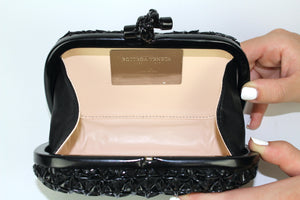 Bottega Veneta Pochette Knot in vernice nera