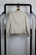 Carica l&#39;immagine nel visualizzatore di Gallery, Chanel Giacca in lino colore panna frange - Tg. 44 -  lesleyluxuryvintage
