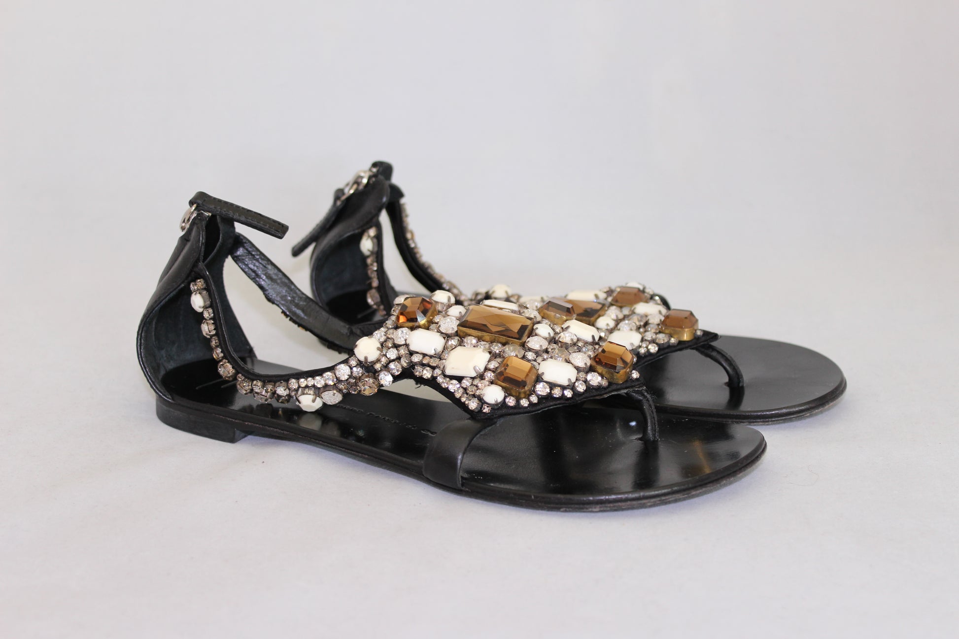 Zanotti Sandali infradito flat neri con applicazione strass - N. 37 -  lesleyluxuryvintage