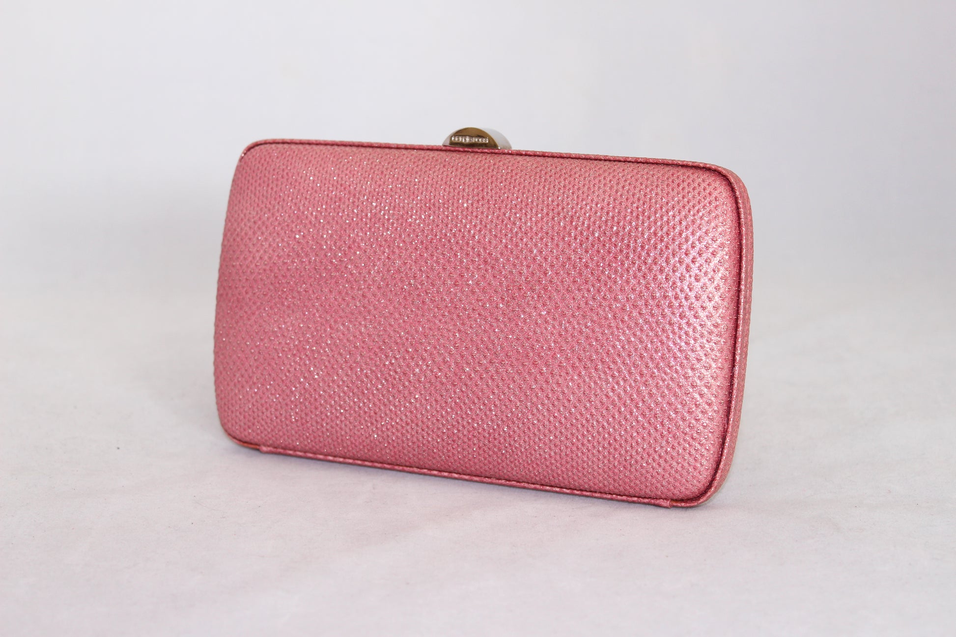 Sergio Rossi Pochette rosa in lurex rigida -  lesleyluxuryvintage