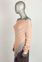 Load image into Gallery viewer, MISSONI Abito a maglia con fantasia obliqua salmone - Tg. 44
