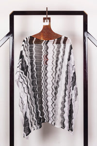 MISSONI Blusa poncho in lurex bianco e nero fantasia verticale - Tg. U