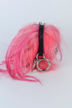 Carica l&#39;immagine nel visualizzatore di Gallery, Fendi Portachiavi Karlito Punk con capelli cresta rosa shocking
