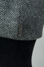 Load image into Gallery viewer, Borsalino Cappello coppola in lana grigio spinato -  lesleyluxuryvintage
