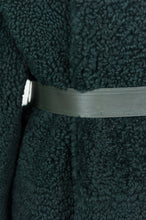 Carica l&#39;immagine nel visualizzatore di Gallery, Celine Montone lungo verde muschio con cintura - Tg. 40 -  lesleyluxuryvintage
